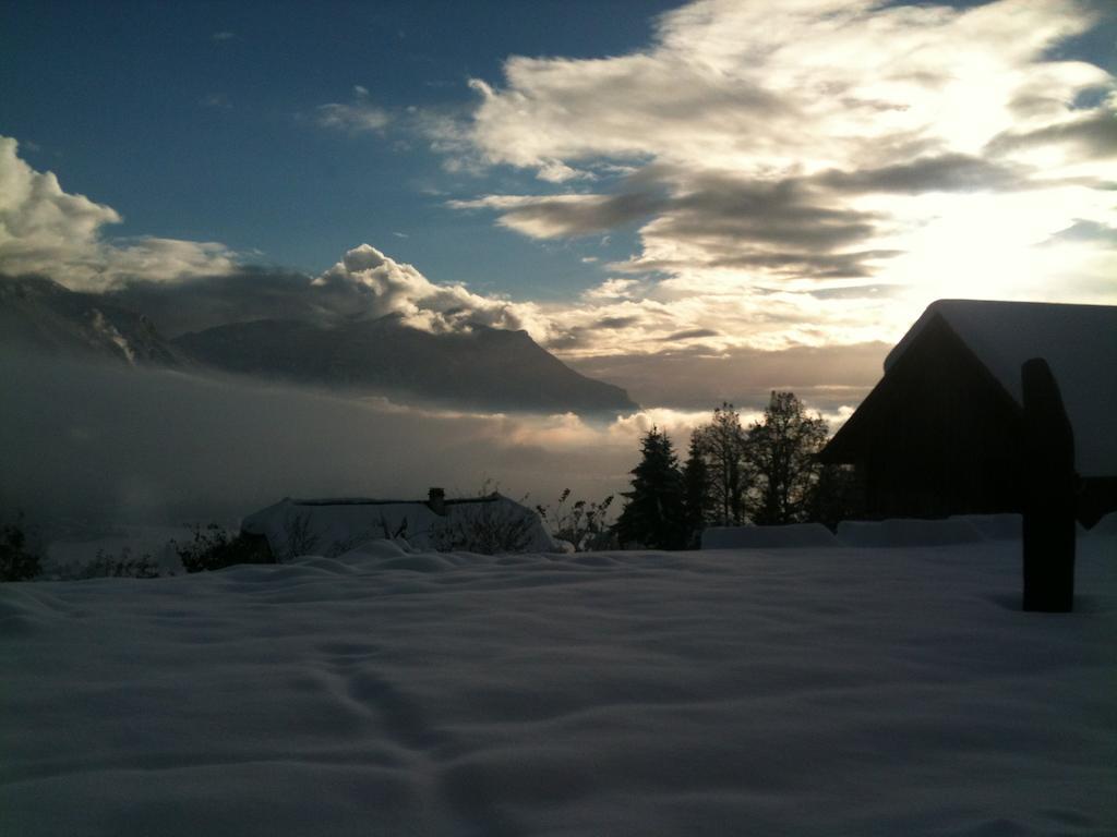 La Maison Sur Les Nuages Saint-Christophe (Savoie) Exterior foto