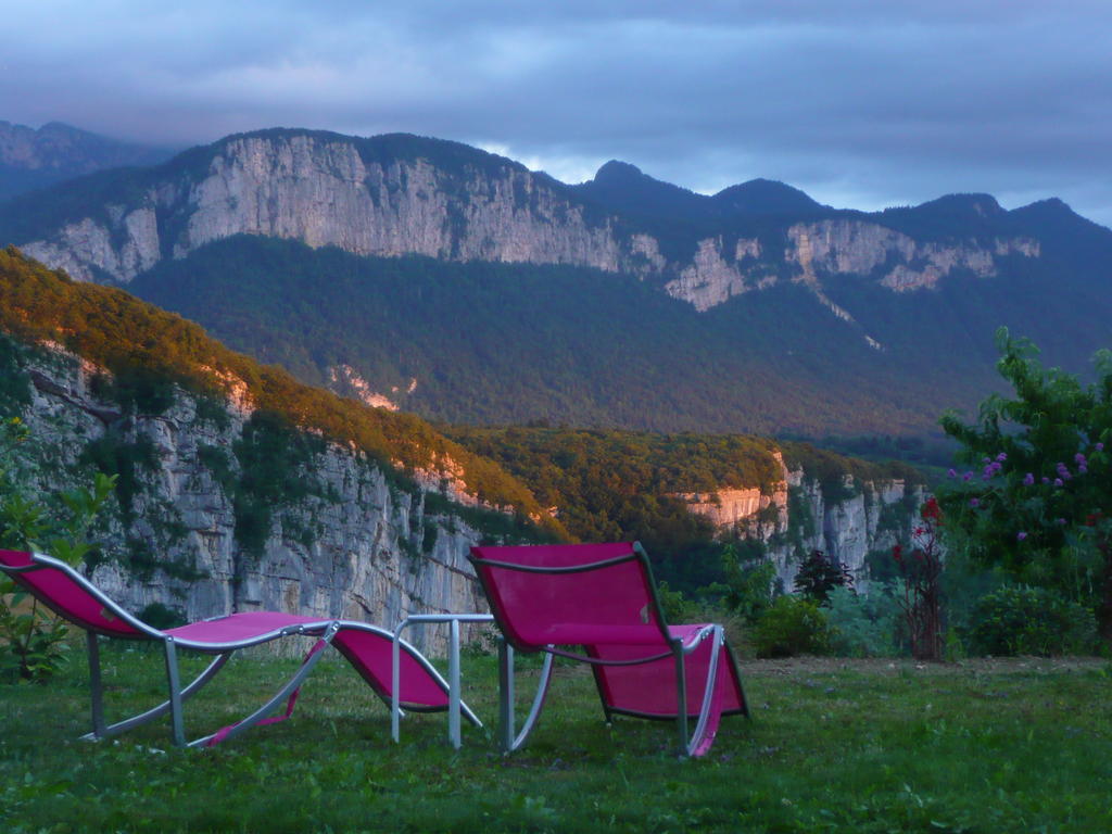La Maison Sur Les Nuages Saint-Christophe (Savoie) Exterior foto